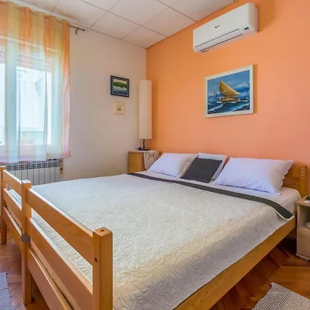 Antic S Διαμέρισμα