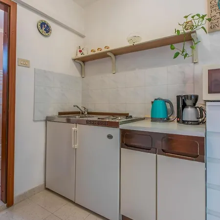 Antic S * Crikvenica